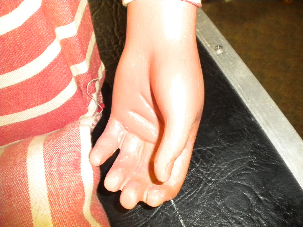 Ventriloquist Central | Glen Cargyle Ventriloquist Figure