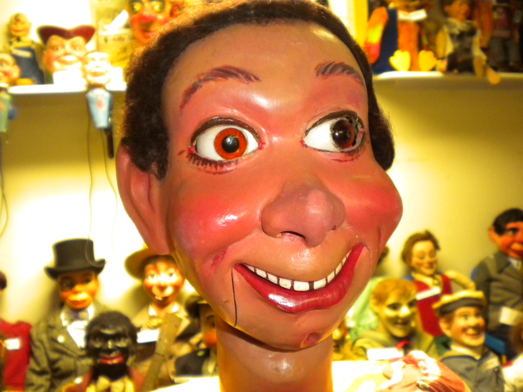 Ventriloquist Central | Glen Cargyle Ventriloquist Figure