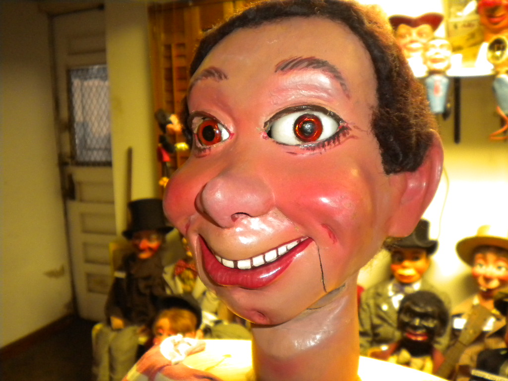 Ventriloquist Central | Glen Cargyle Ventriloquist Figure