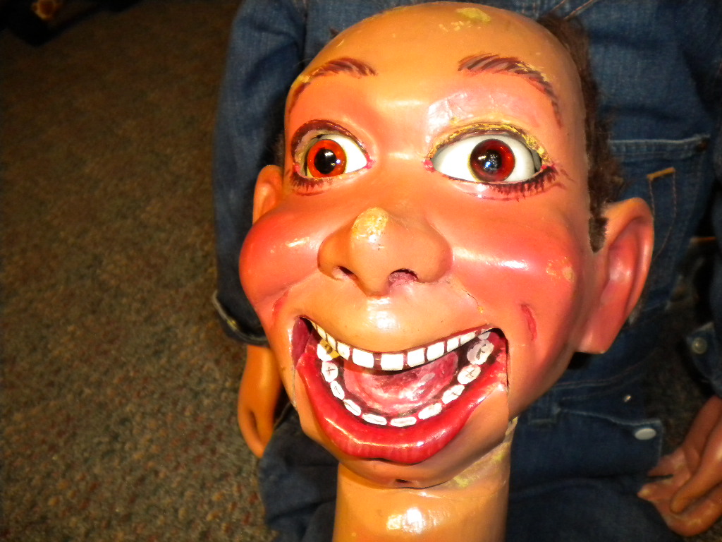 Ventriloquist Central | Glen Cargyle Ventriloquist Figure