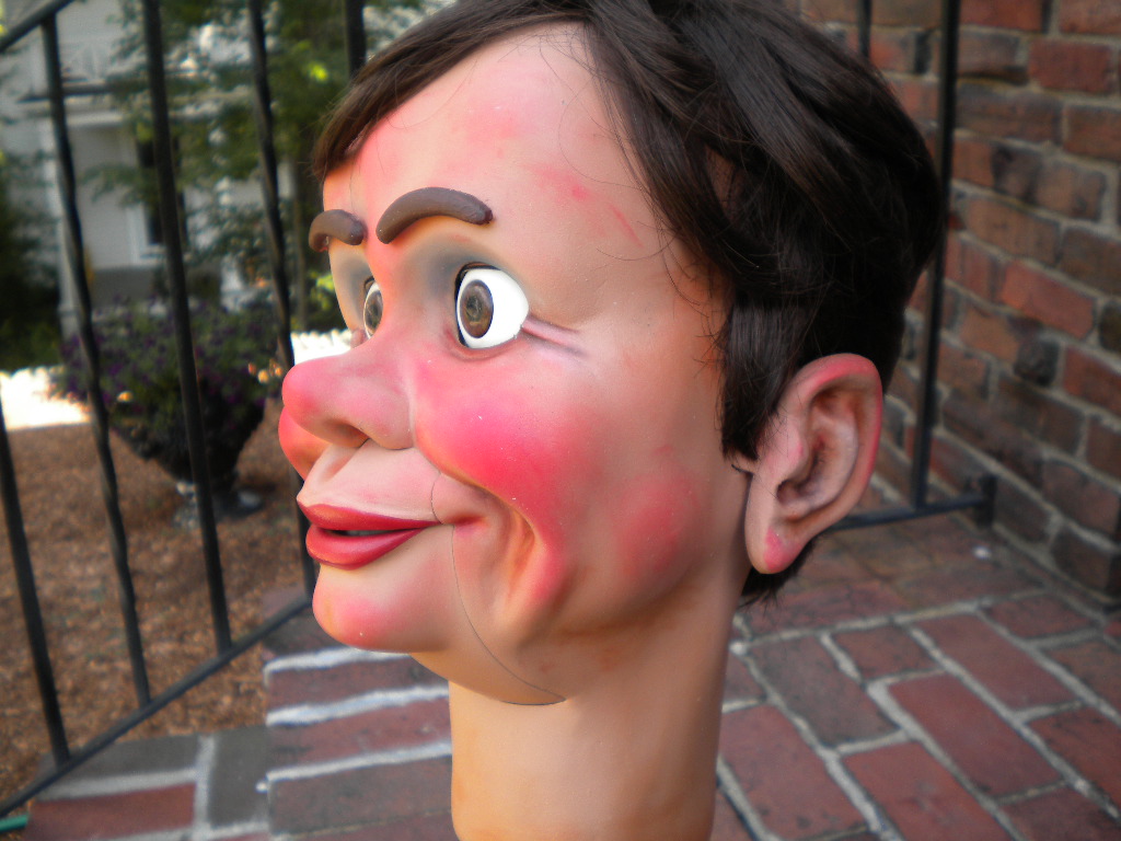 Ventriloquist Central |  Dan Lavender Cecil Wigglenose Ventriloquist Figure