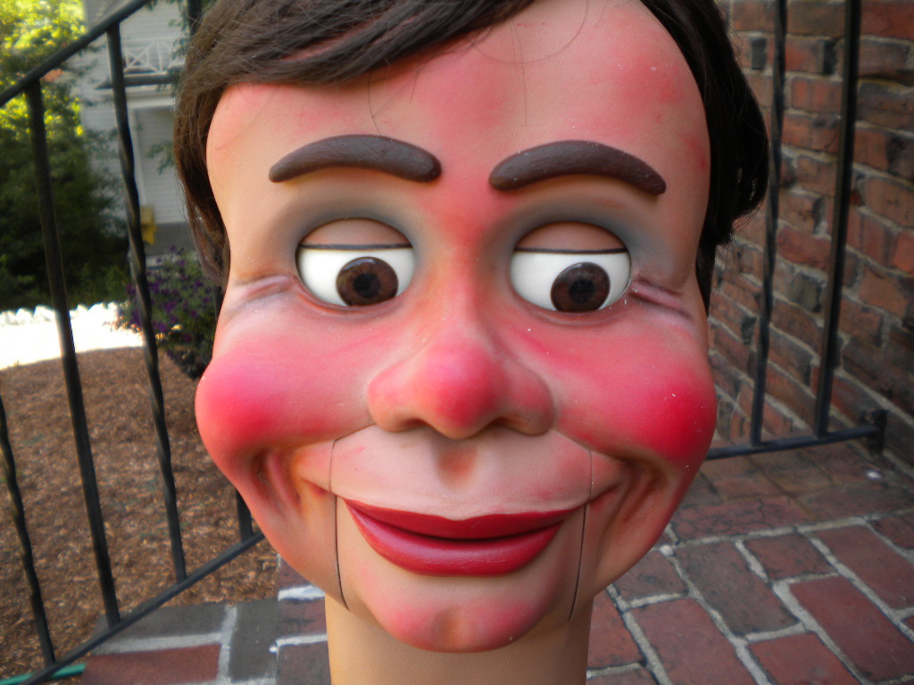 Ventriloquist Central |  Dan Lavender Cecil Wigglenose Ventriloquist Figure