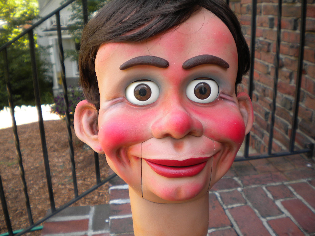 Ventriloquist Central |  Dan Lavender Cecil Wigglenose Ventriloquist Figure