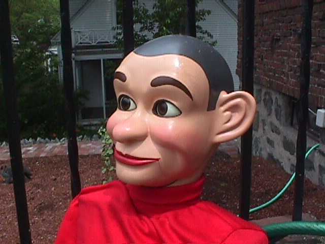 Ventriloquist Central - Brant Gilme Knucklehead  Figure