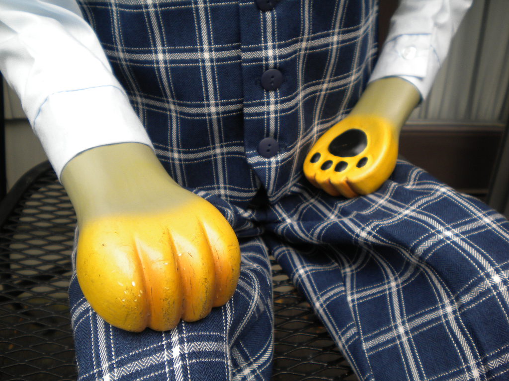 Ventriloquist Central - Brant Gilmer Dog Figure