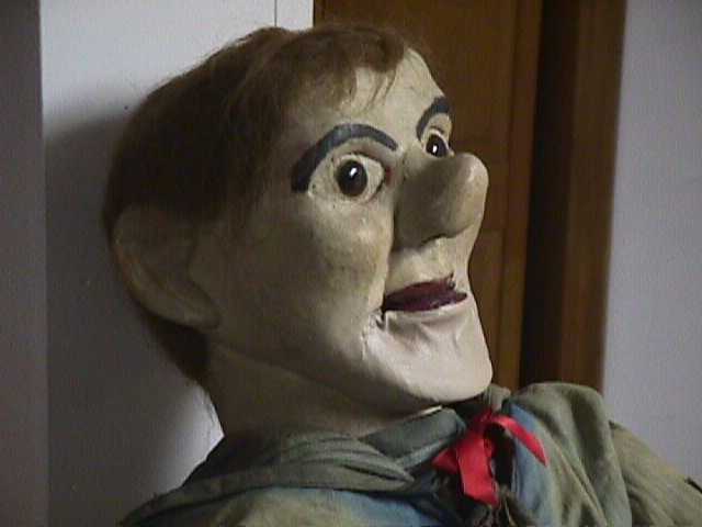 Ventriloquist Central |  Louis Grannat Ventriloquist Figure