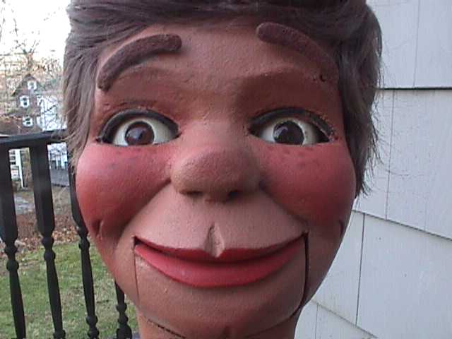 Ventriloquist Central | Brian Hamilton Wood Carved Figure