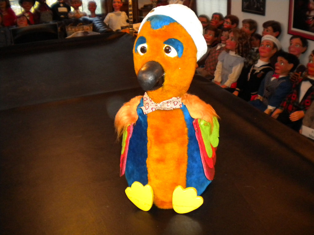 Ventriloquist Central | Brian Hamilton Bird Ventriloquist Figure