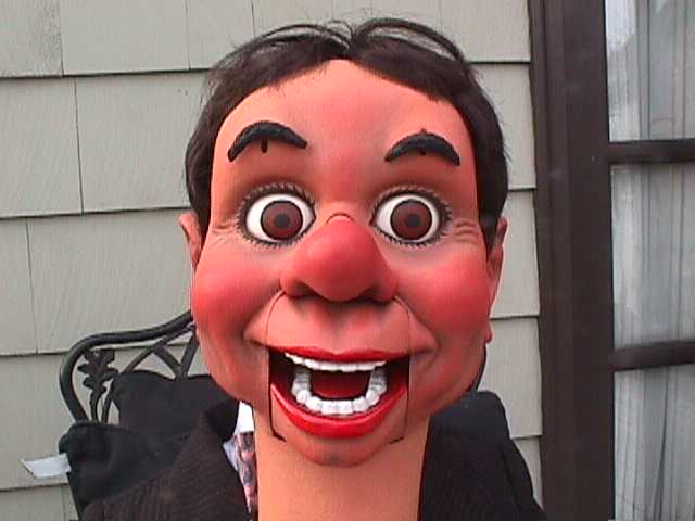 Ventriloquist Central Dan Willinger - The New Tribute to Ventriloquism