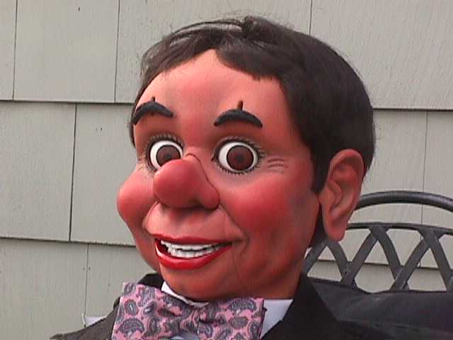 Ventriloquist Central Dan Willinger - The New Tribute to Ventriloquism