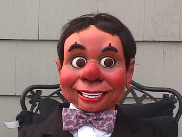 Ventriloquist Central Dan Willinger - The New Tribute to Ventriloquism