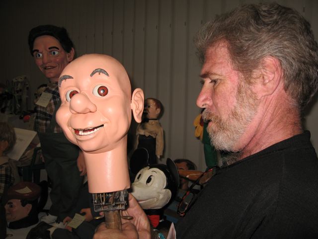 Ventriloquist Central Dan Willinger - The New Tribute to Ventriloquism