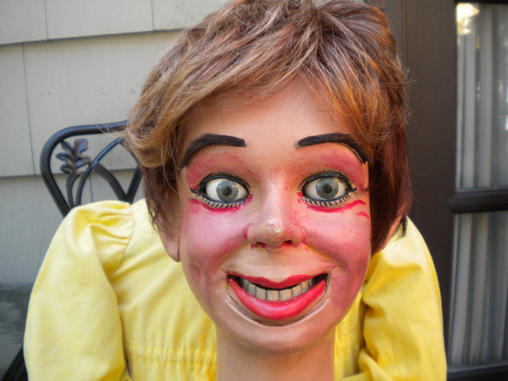 Ventriloquist Central | Len Insull Female Ventriloquist Figure