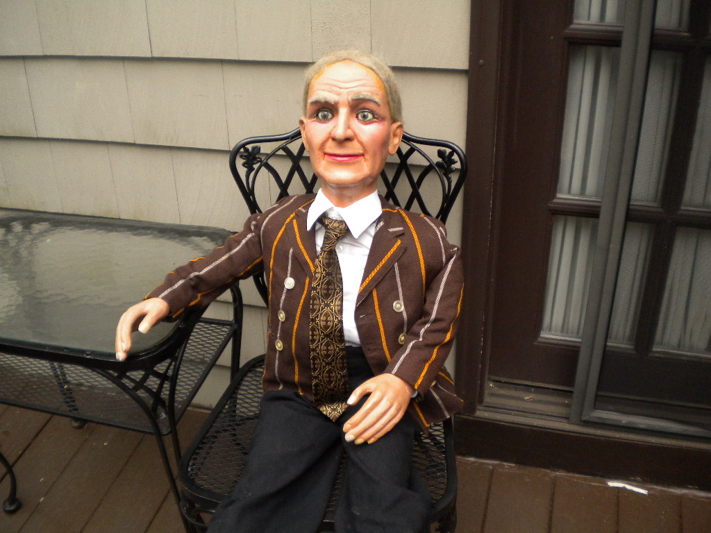 Ventriloquist Central | Len Insull Old Man Ventriloquist Figure