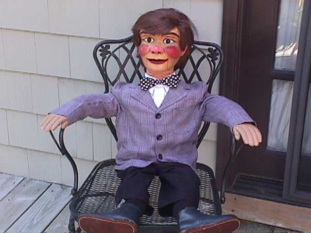 Ventriloquist Central - Mack Figure