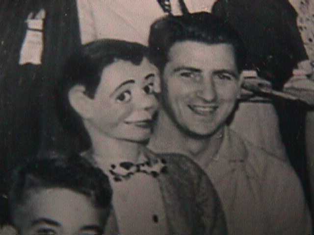 Ventriloquist Central - Frank Marshall Figure