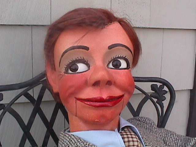 Ventriloquist Central - Frank Marshall Figure
