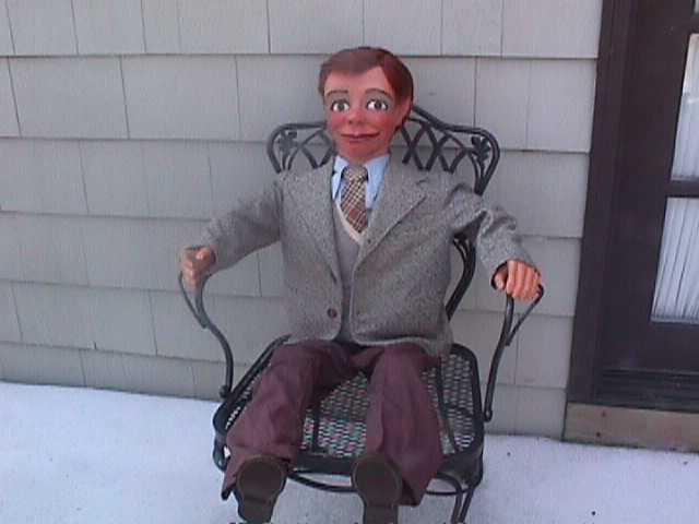 Ventriloquist Central - Frank Marshall Figure
