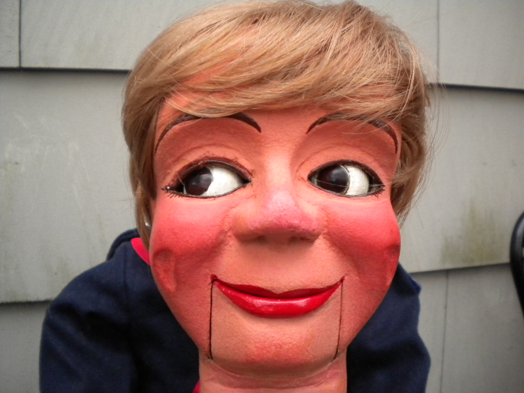 Ventriloquist Central |  A Tiny Frank Marshall Ventriloquist Figures