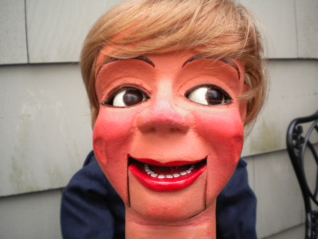 Ventriloquist Central |  A Tiny Frank Marshall Ventriloquist Figures