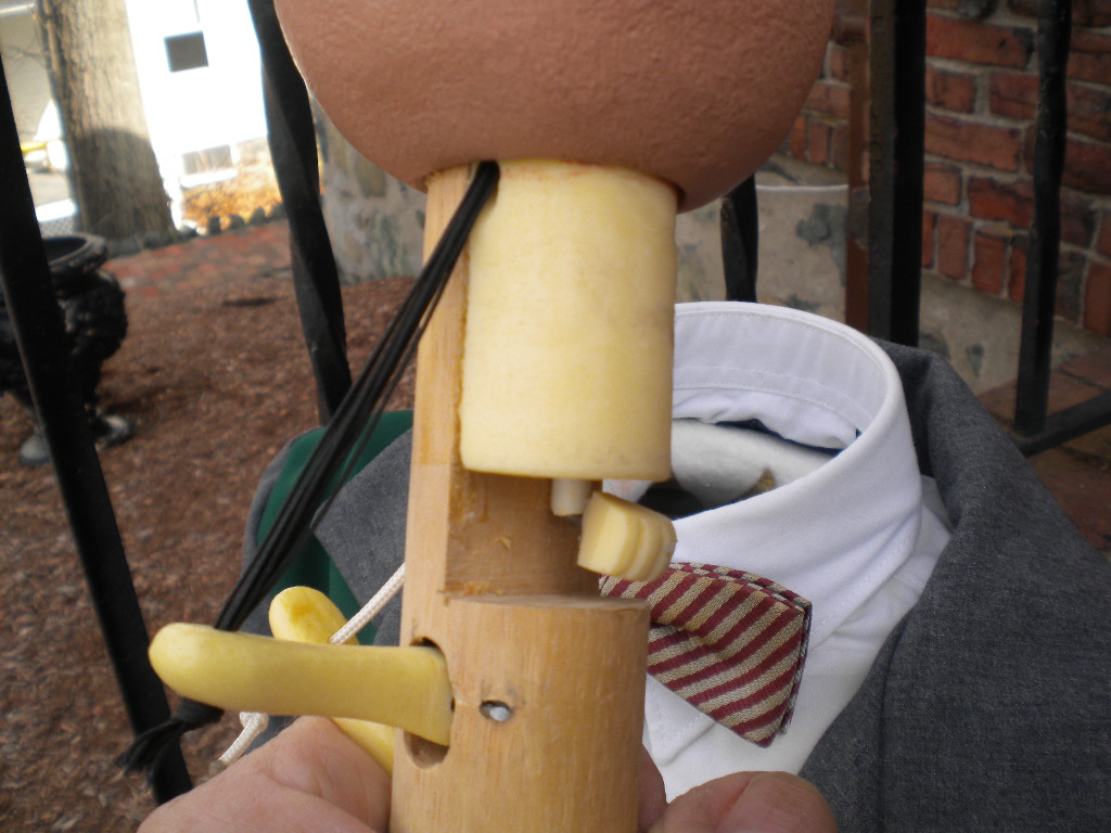 Ventriloquist Central Dan Willinger -Ray Guyll Figure - The New Tribute to Ventriloquism