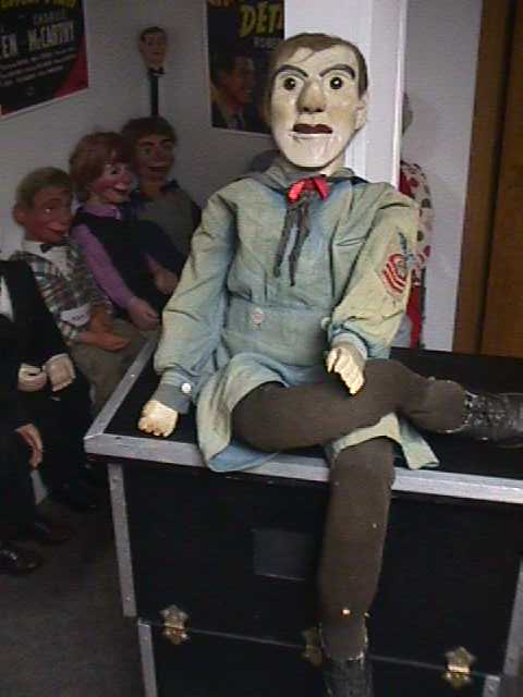 Ventriloquist Central |  Louis Grannat Ventriloquist Figure