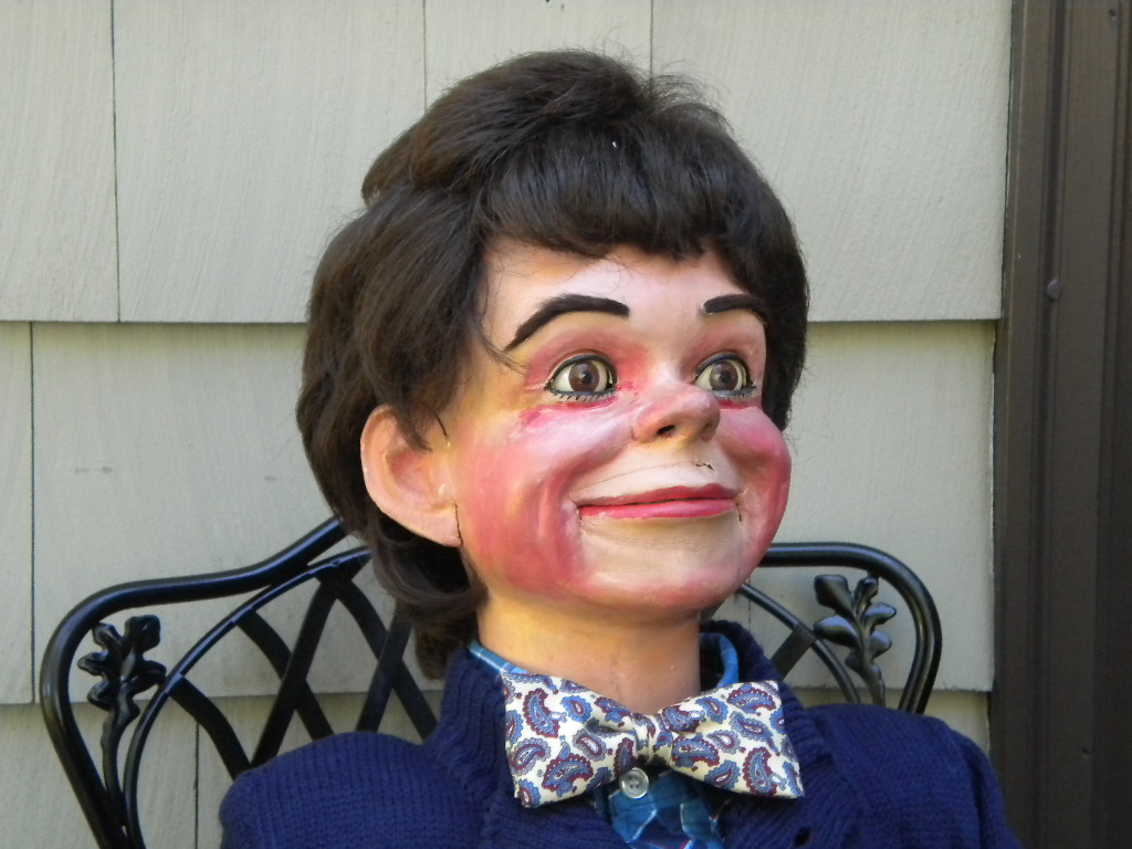 Ventriloquist Central | Len Insull Cheeky Boy Ventriloquist Figure
