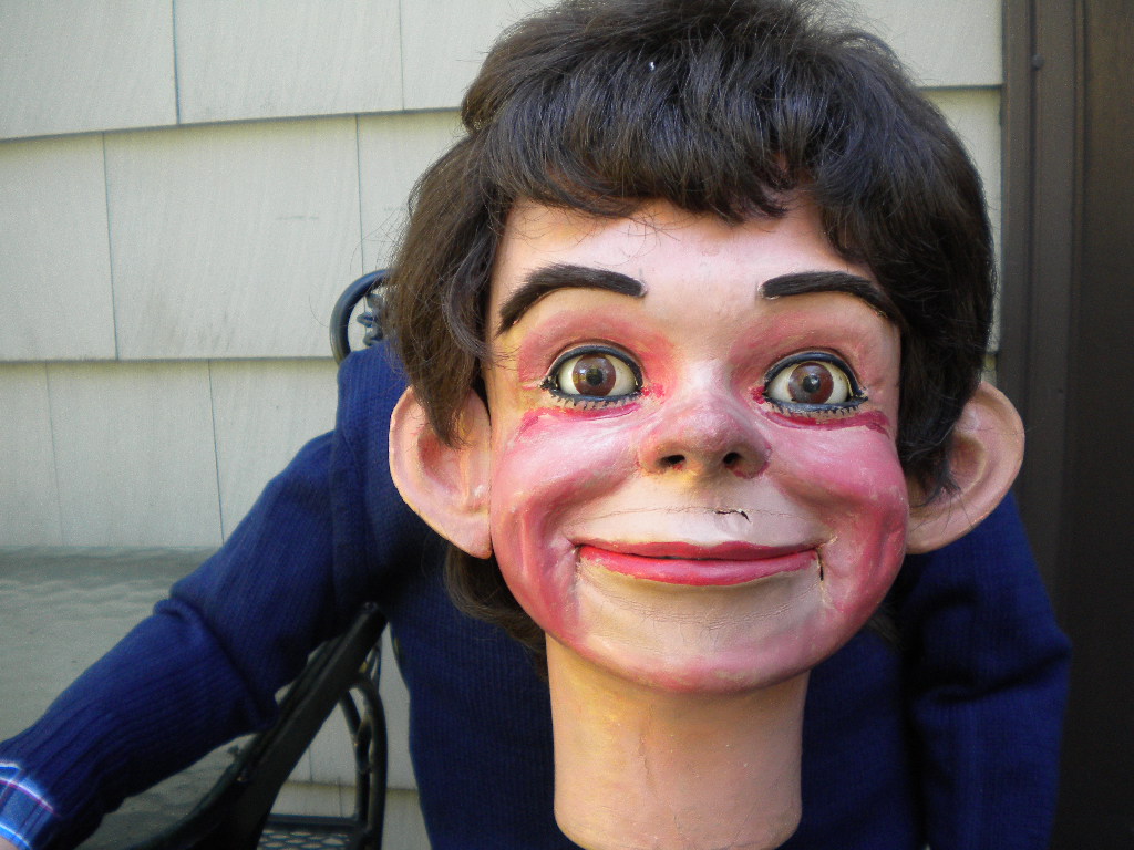 Ventriloquist Central | Len Insull Cheeky Boy Ventriloquist Figure