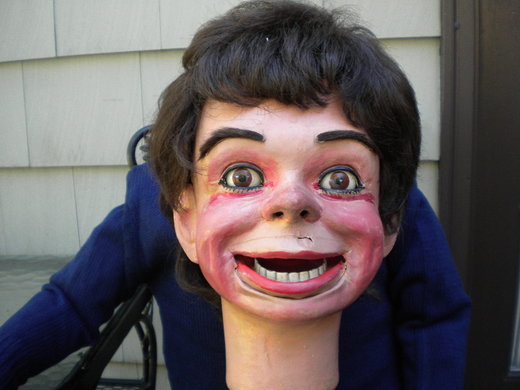 Ventriloquist Central | Len Insull Cheeky Boy Ventriloquist Figure