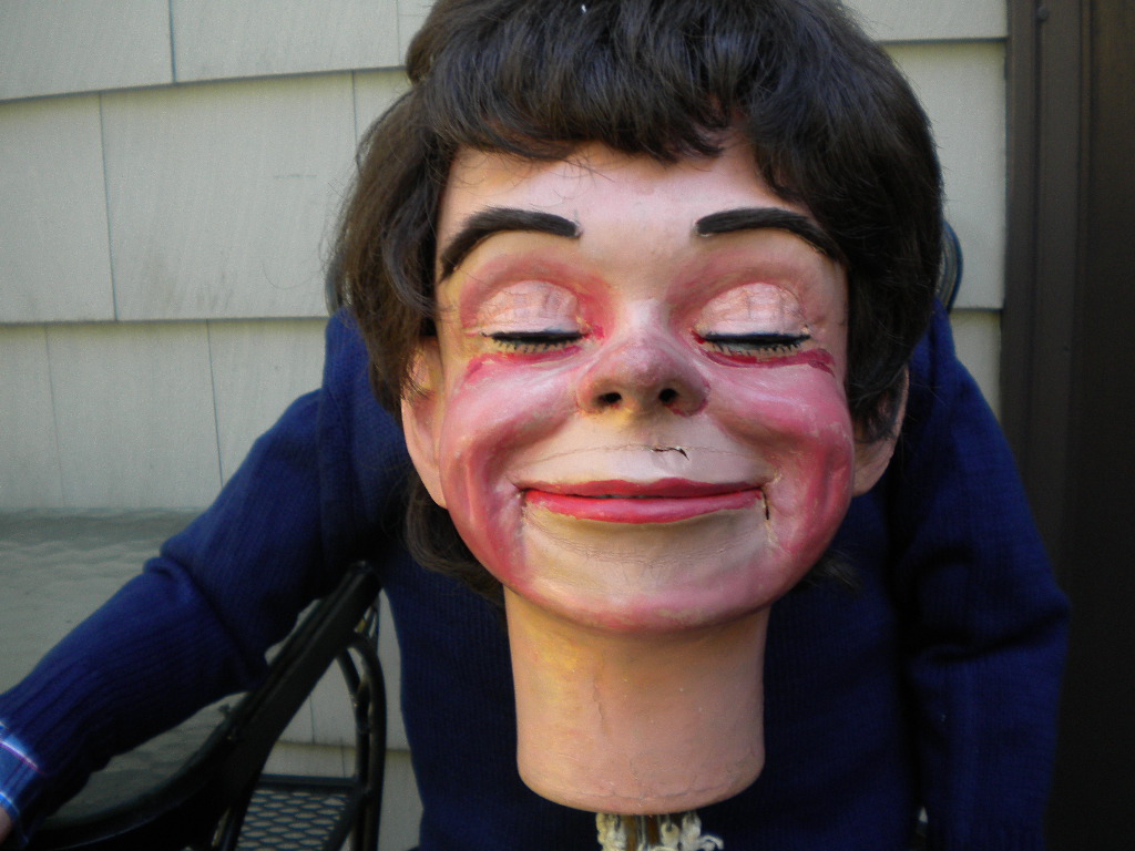 Ventriloquist Central | Len Insull Cheeky Boy Ventriloquist Figure