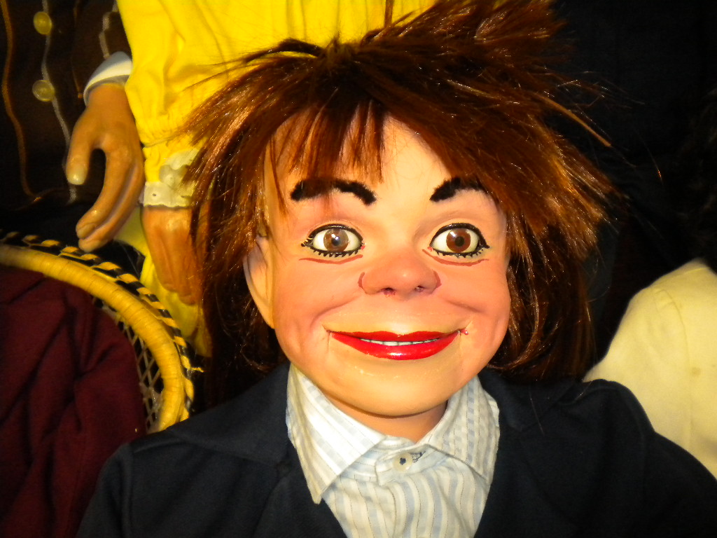 Ventriloquist Central | Len Insull Cheeky Boy Spike Ventriloquist Figure